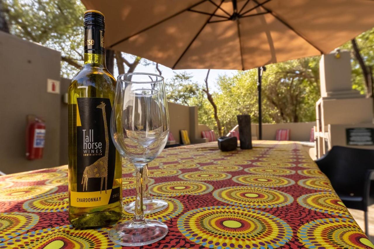 African Sky Villas Marloth Park Buitenkant foto