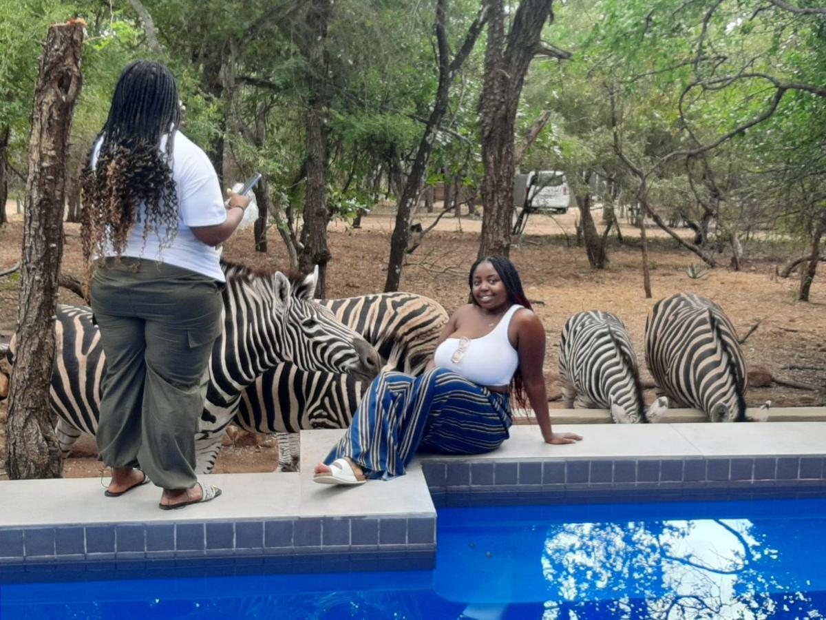African Sky Villas Marloth Park Buitenkant foto